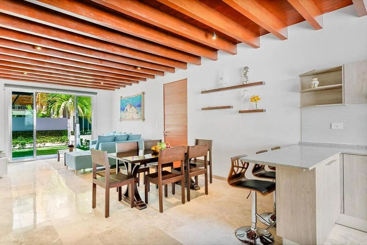 Xhelin Condo Playa del Carmen 0*,  México